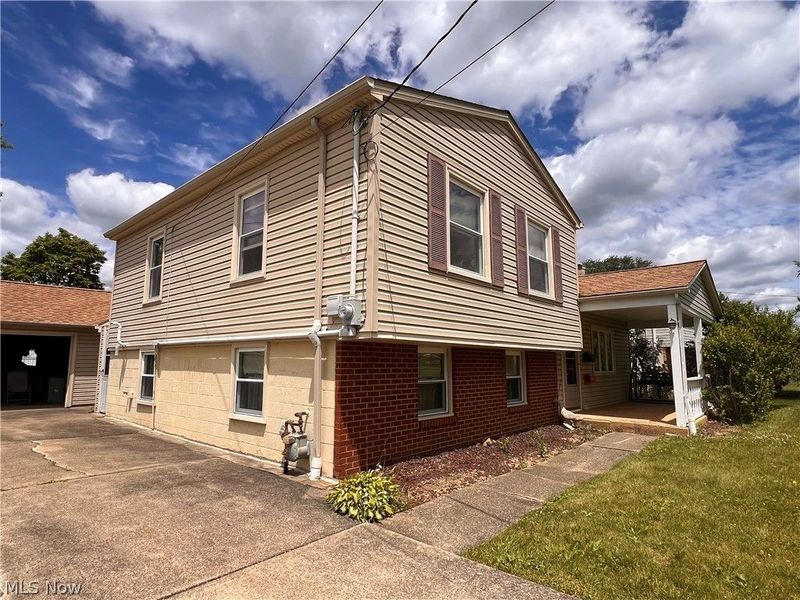 5664 Colgate Drive, Youngstown, OH 44515 Photo 4