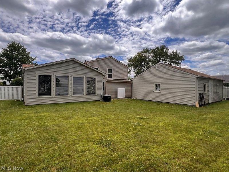 5664 Colgate Drive, Youngstown, OH 44515 Photo 9