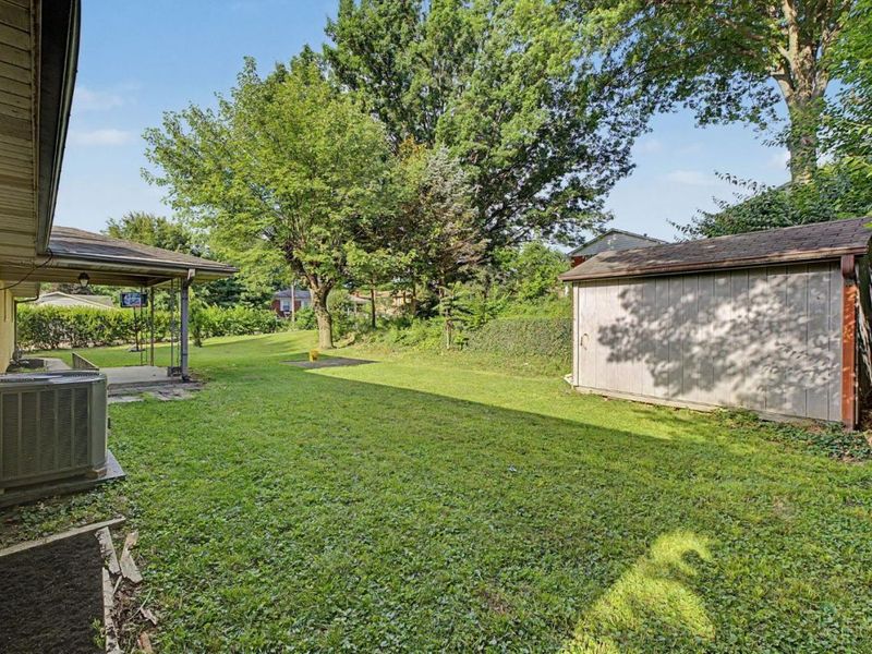 5915 Seiler Drive, Green Township, OH 45239 Photo 12