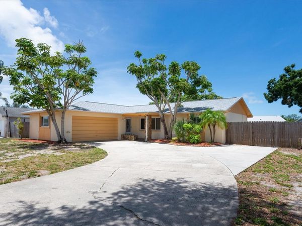 13200 RIDGE ROAD , LARGO, FL 33778