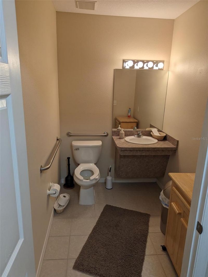 3341 W Bearss Avenue, Tampa, FL 33618 Photo