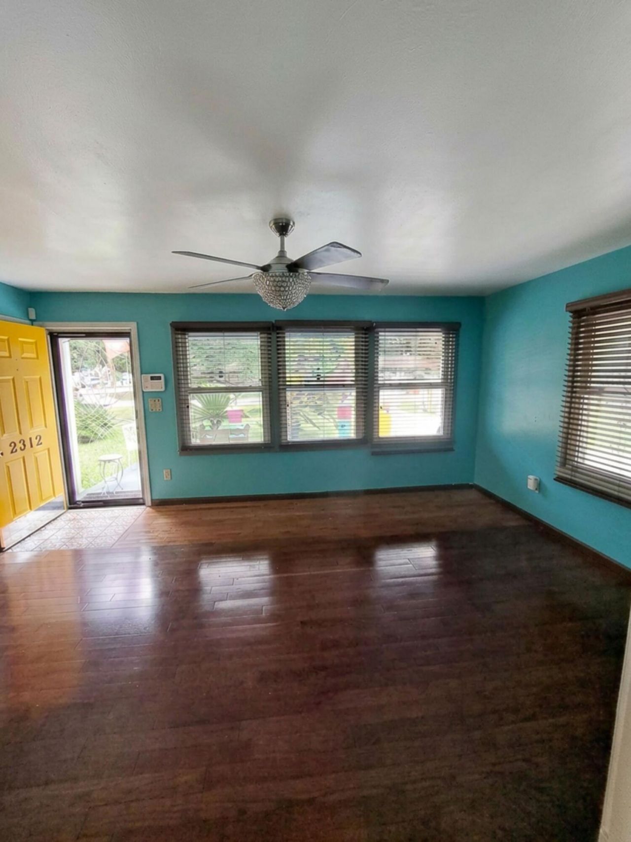 2312 Falcon Road Photo 10