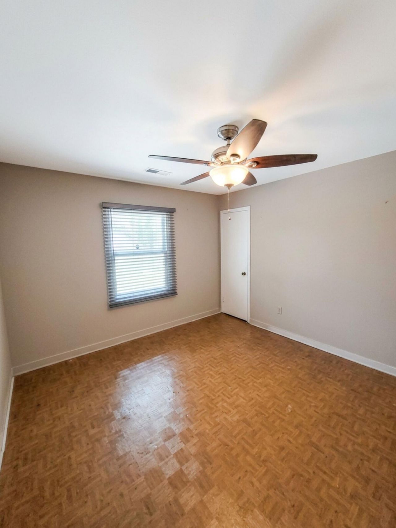 2312 Falcon Road Photo 18