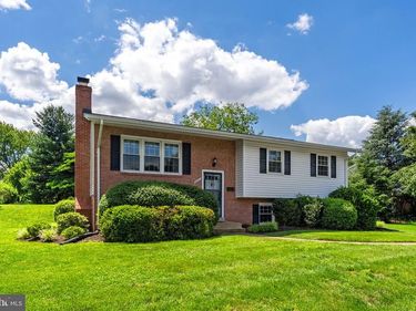 10005 COPELAND DRIVE , MANASSAS, VA 20109