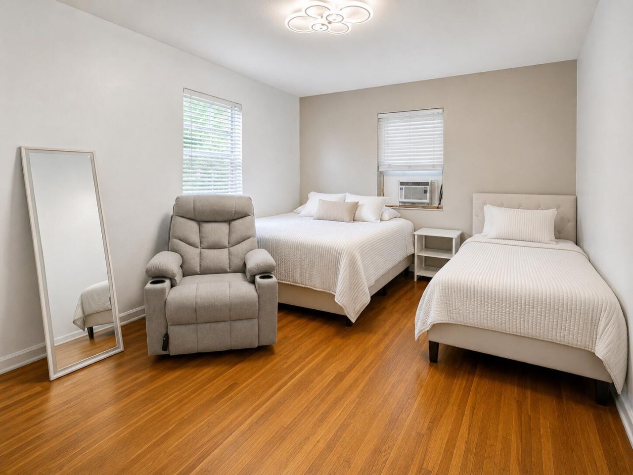 916 SW 8th Avenue, Unit 1-4, Fort Lauderdale, FL 33315 Photo