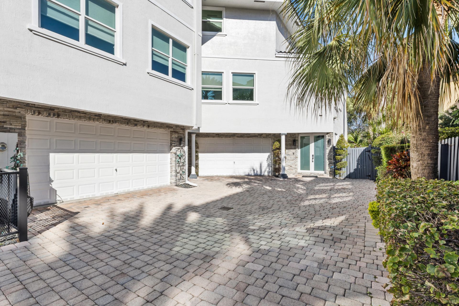 208 SE 10th Terrace, Fort Lauderdale, FL 33301 Photo