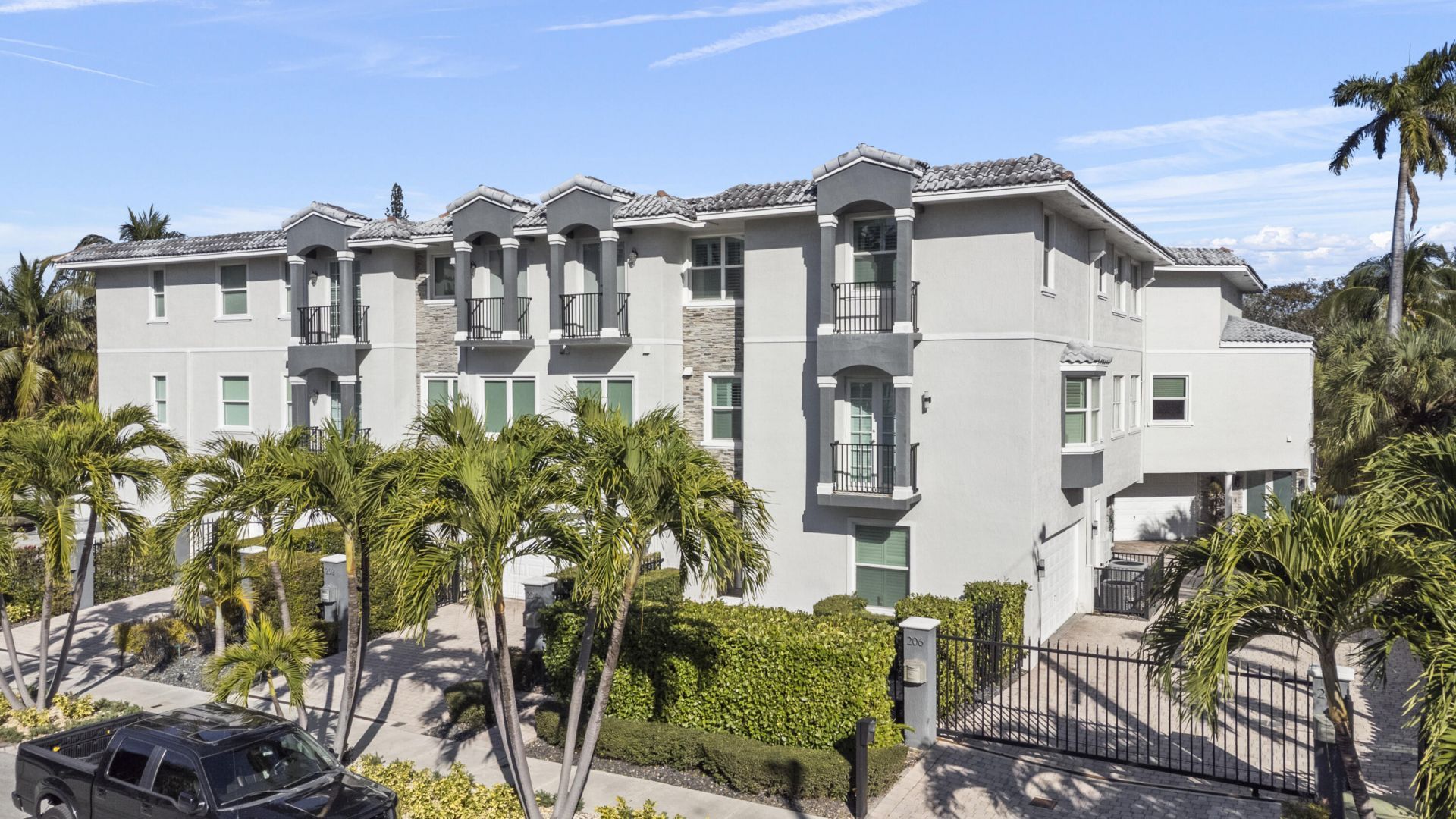 208 SE 10th Terrace, Fort Lauderdale, FL 33301 Photo
