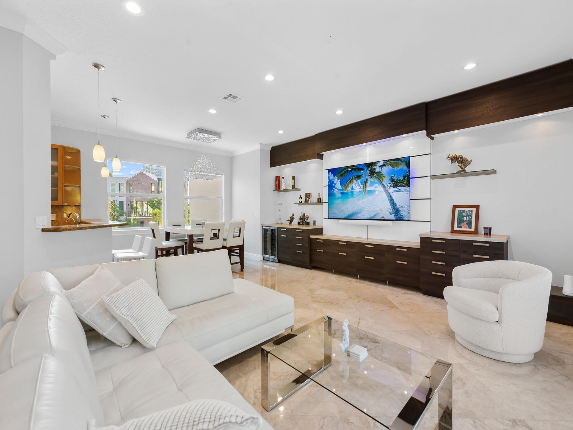 208 SE 10th Terrace, Fort Lauderdale, FL 33301 Photo