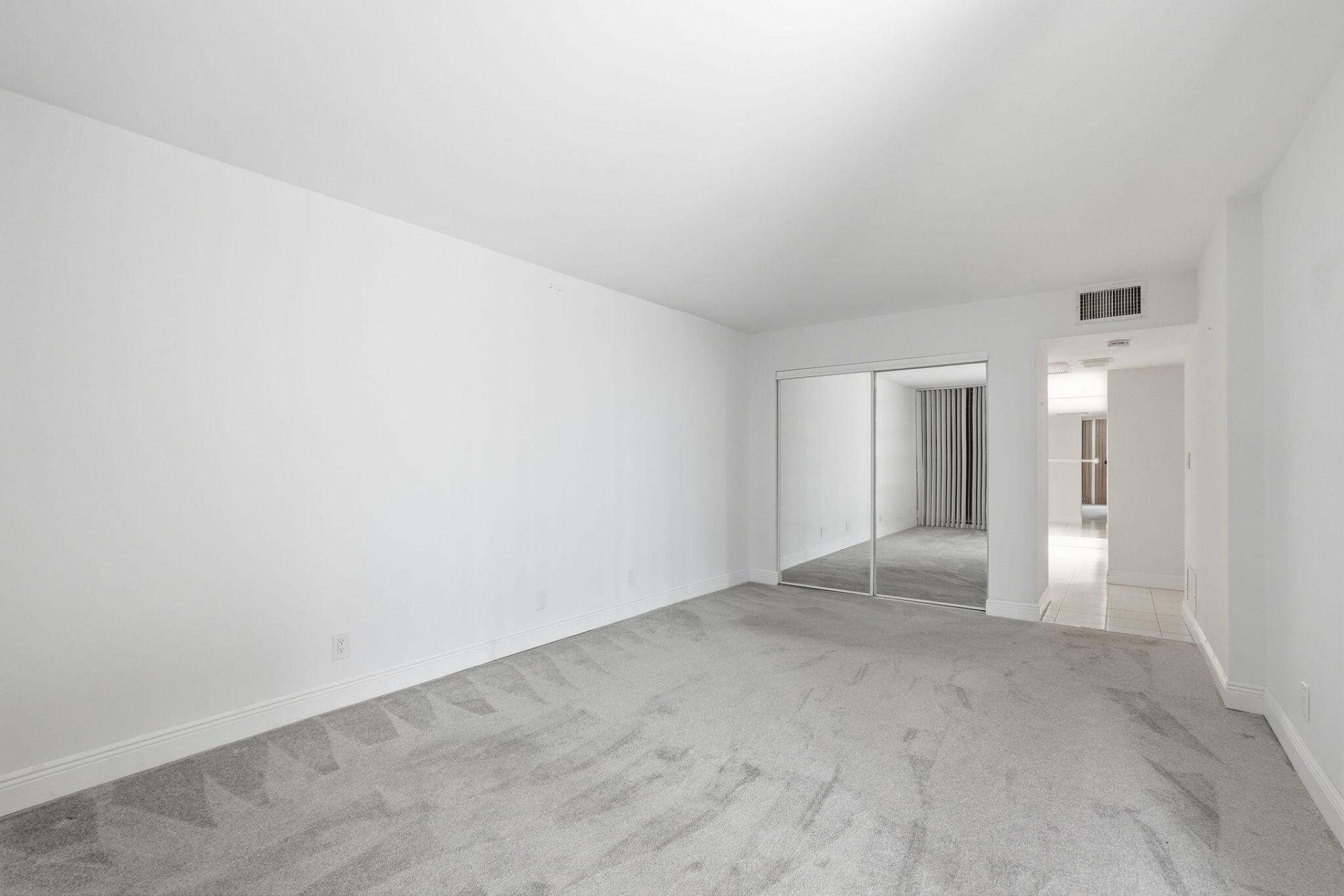 124 Lakeshore Drive, Unit 8280, North Palm Beach, FL 33408 Photo
