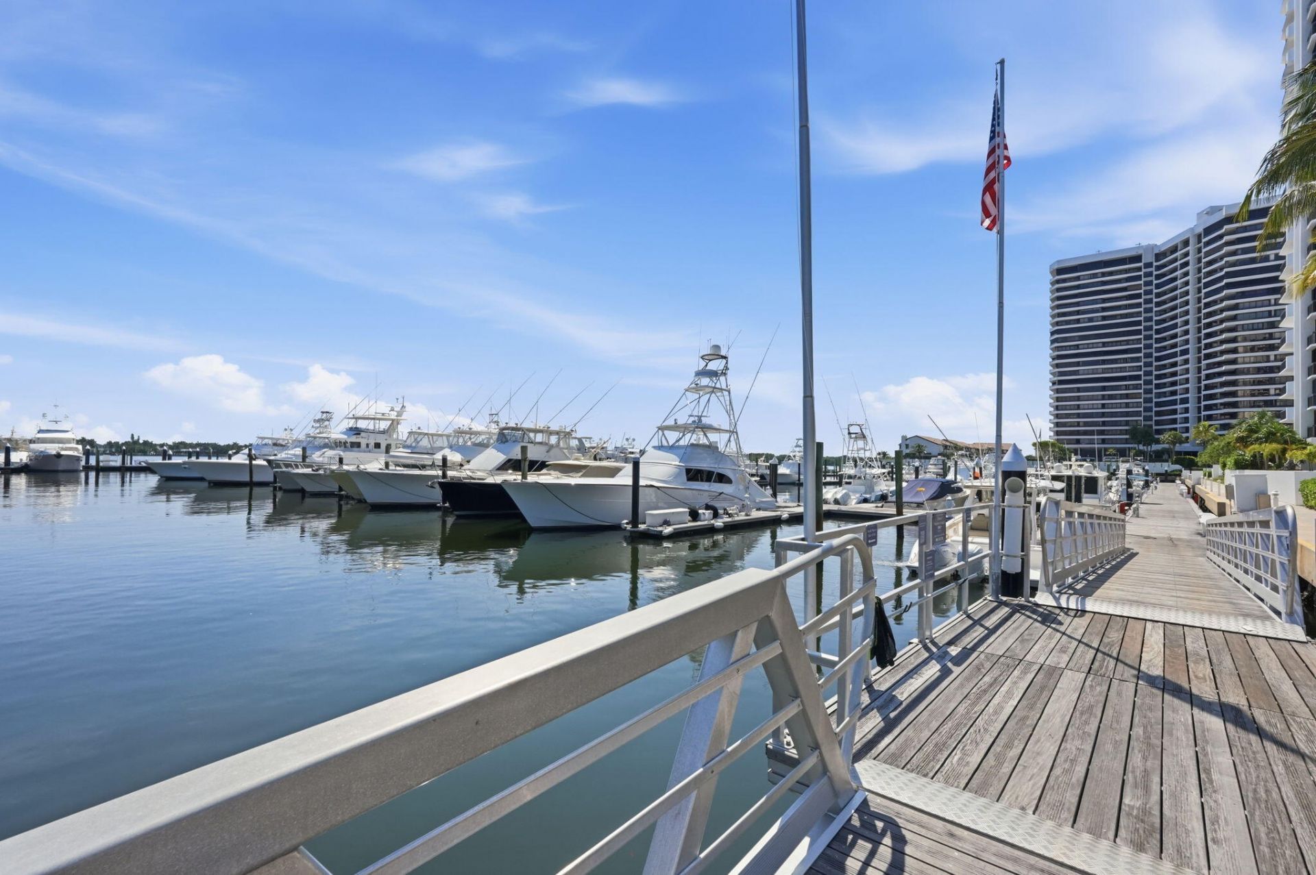 124 Lakeshore Drive, Unit 8280, North Palm Beach, FL 33408 Photo