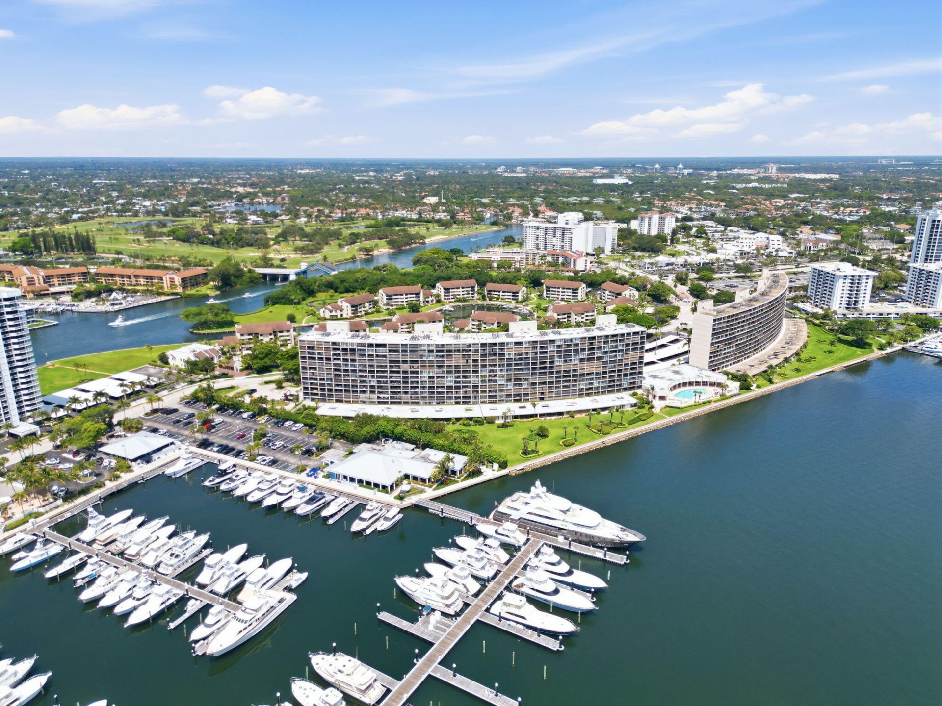 124 Lakeshore Drive, Unit 8280, North Palm Beach, FL 33408 Photo
