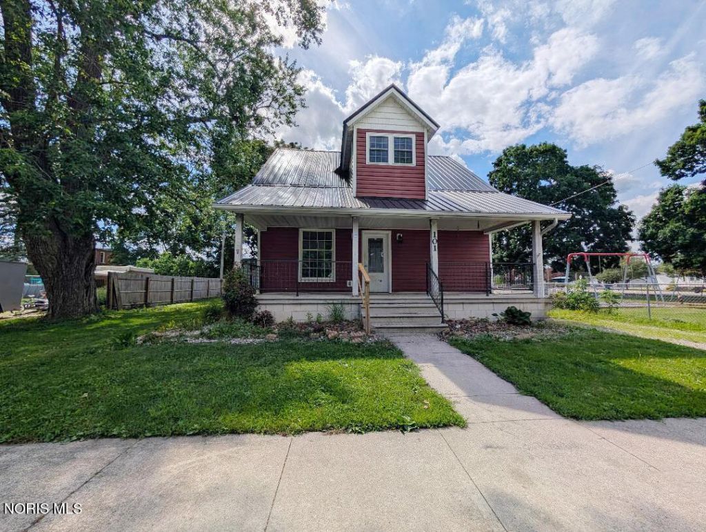 101 N Church Street, Edon, OH 43518 Main Photo