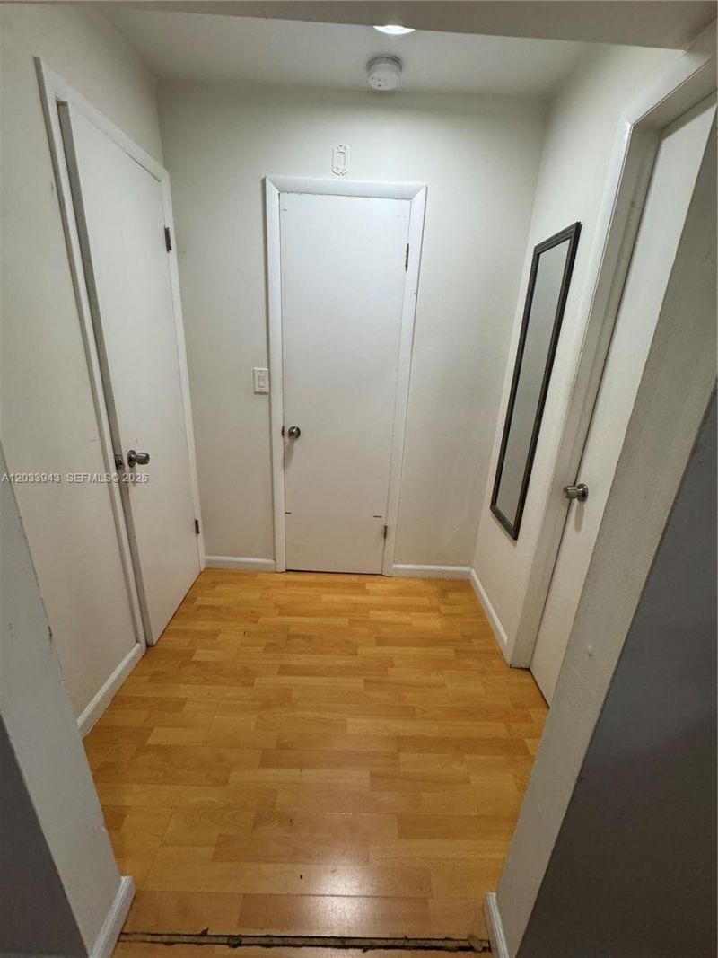 645 NE 121st St , Unit 304, North Miami, FL 33161 Photo