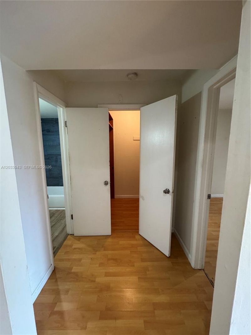 645 NE 121st St, Unit 304, North Miami, FL 33161 Photo