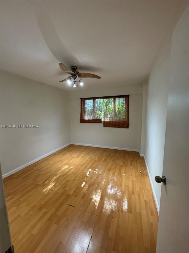 645 NE 121st St, Unit 304, North Miami, FL 33161 Photo