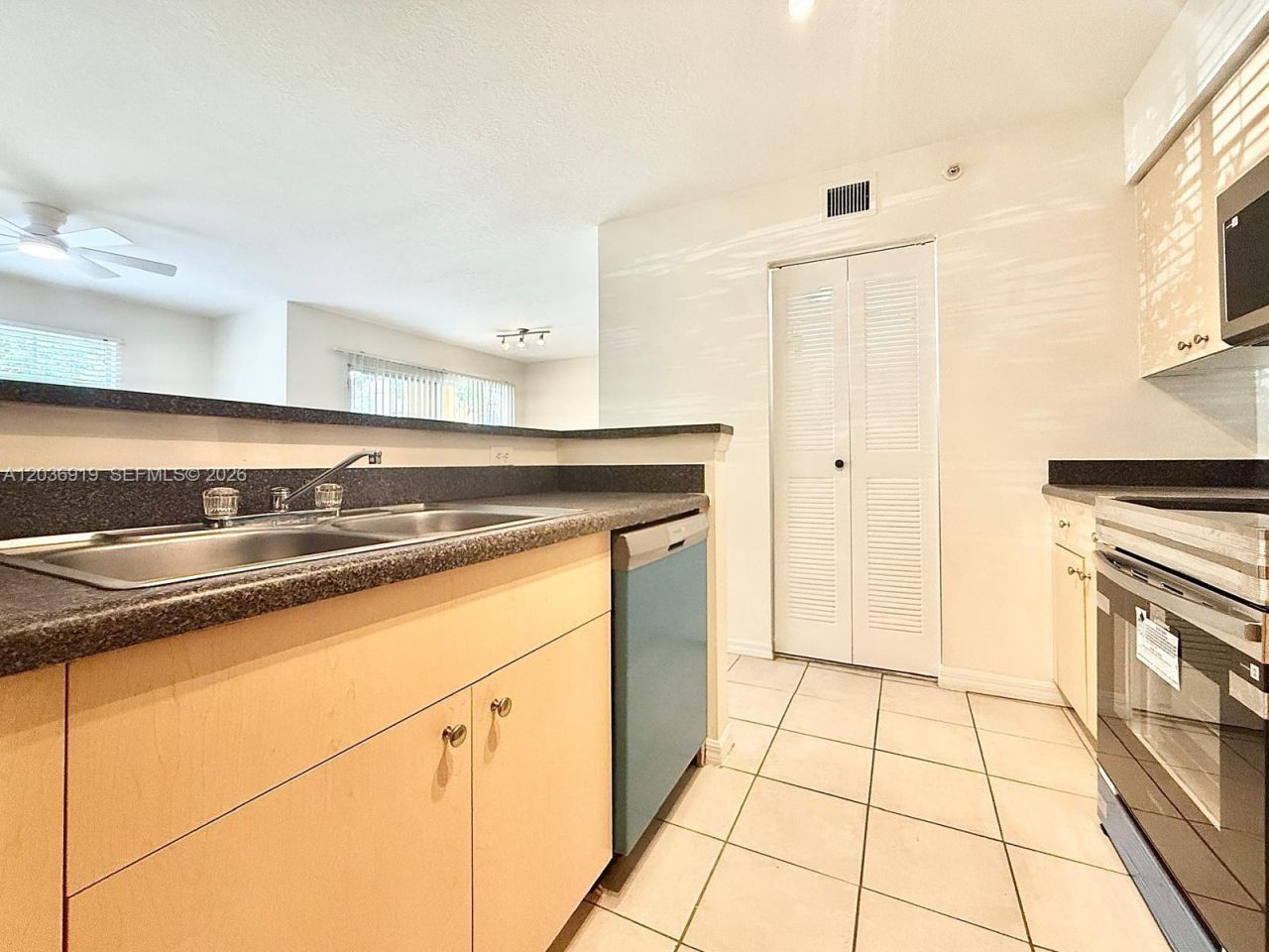 4241 San Marino Blvd , Unit 103, West Palm Beach, FL 33409 Photo