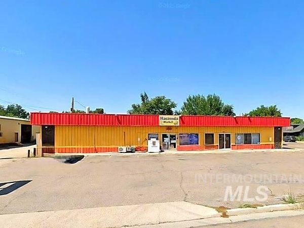 417 & 415 N 5th Avenue, Caldwell, ID 83605