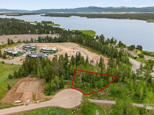 32 Aspen Glade Court, Donnelly, ID 83615