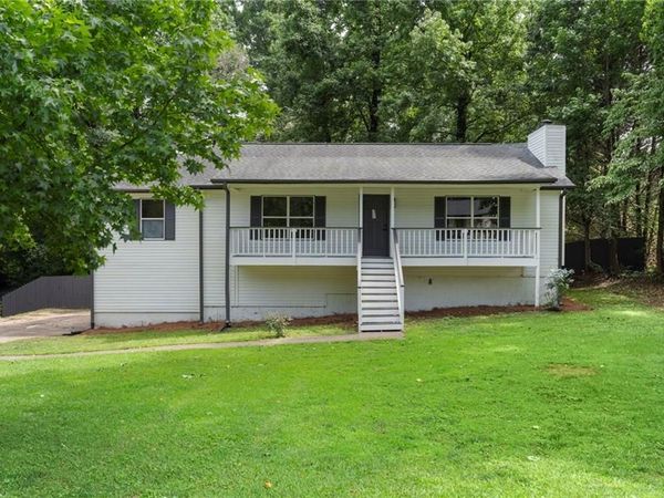 4553 Mars Court NW, Acworth, GA 30101
