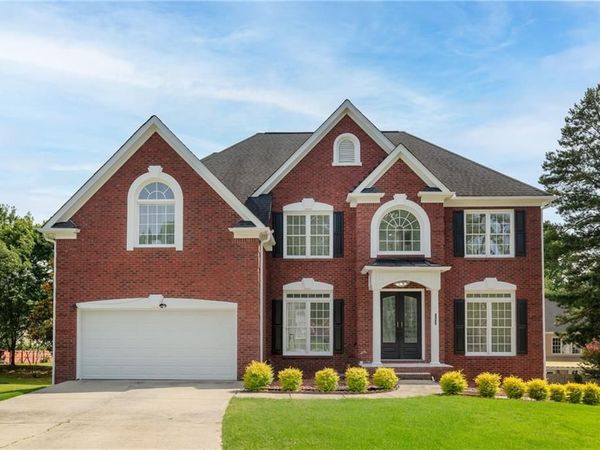 485 Kenion Forest Way, Lilburn, GA 30047