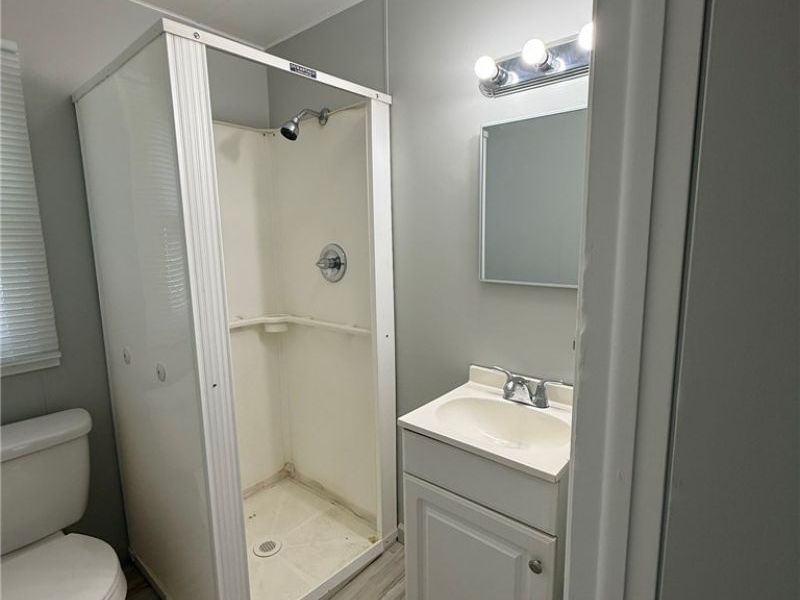 725 Perry Street, Vermilion, OH 44089 Photo 16
