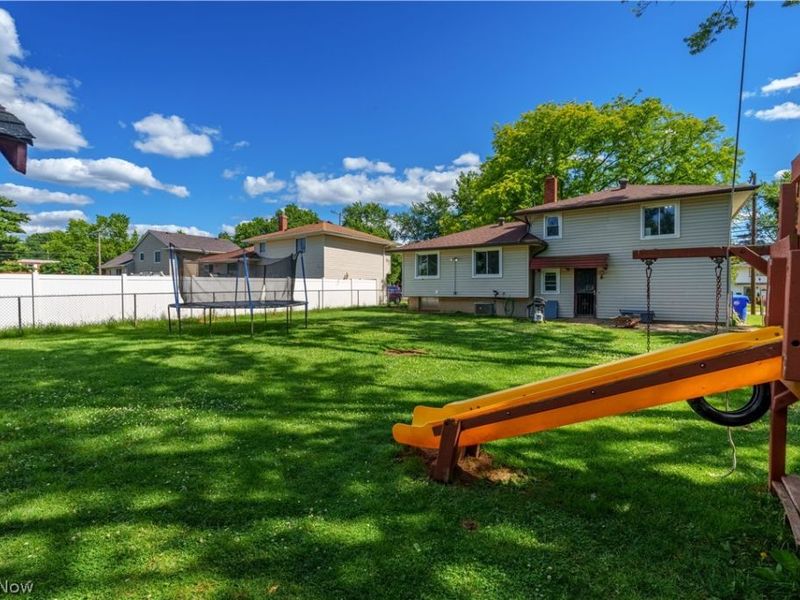 13548 Holland Road, Brook Park, OH 44142 Photo 28