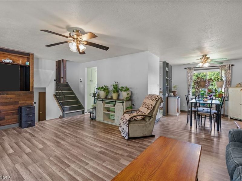13548 Holland Road, Brook Park, OH 44142 Photo 6
