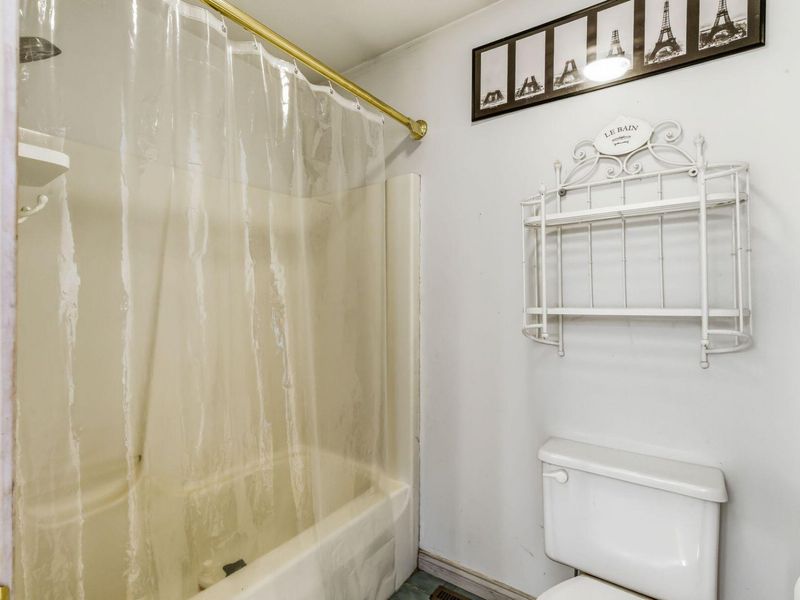 120 Watson Road, London, OH 43140 Photo 44