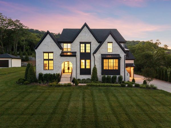 1833 Dartmouth Dr, Brentwood, TN 37027