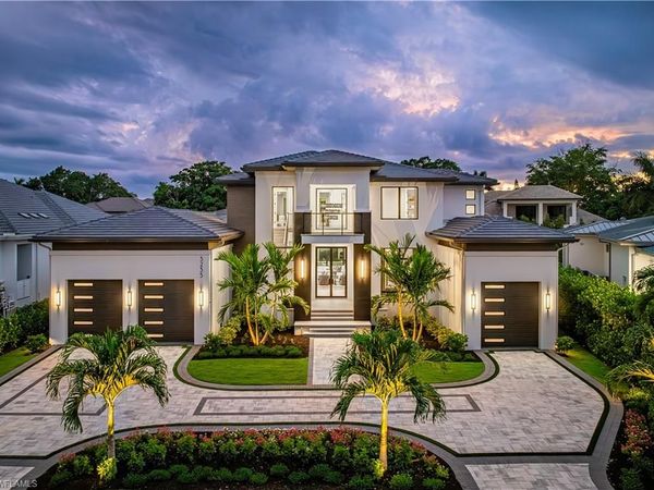 3235 REGATTA RD , NAPLES, FL 34103