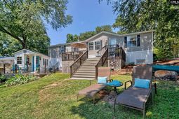 181 Ann Street photo 4