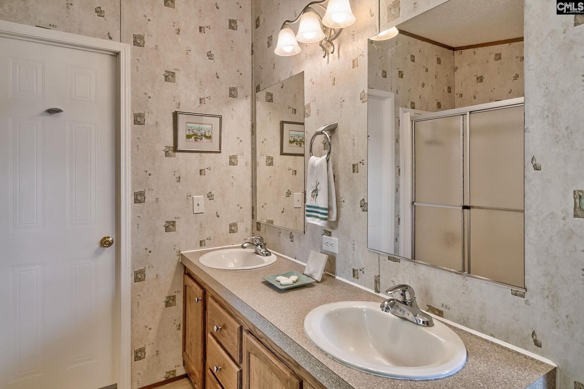 181 Ann Street Photo 41