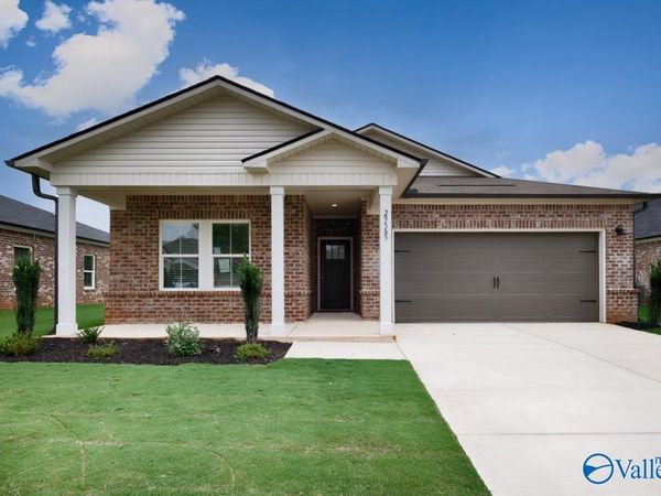 29565 Gallows Cove, Harvest, AL 35749