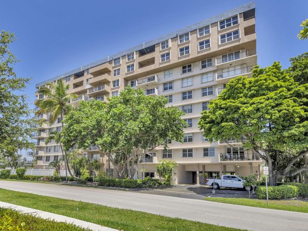 1625 SE 10th Avenue, Unit 405, Fort Lauderdale, FL 33316