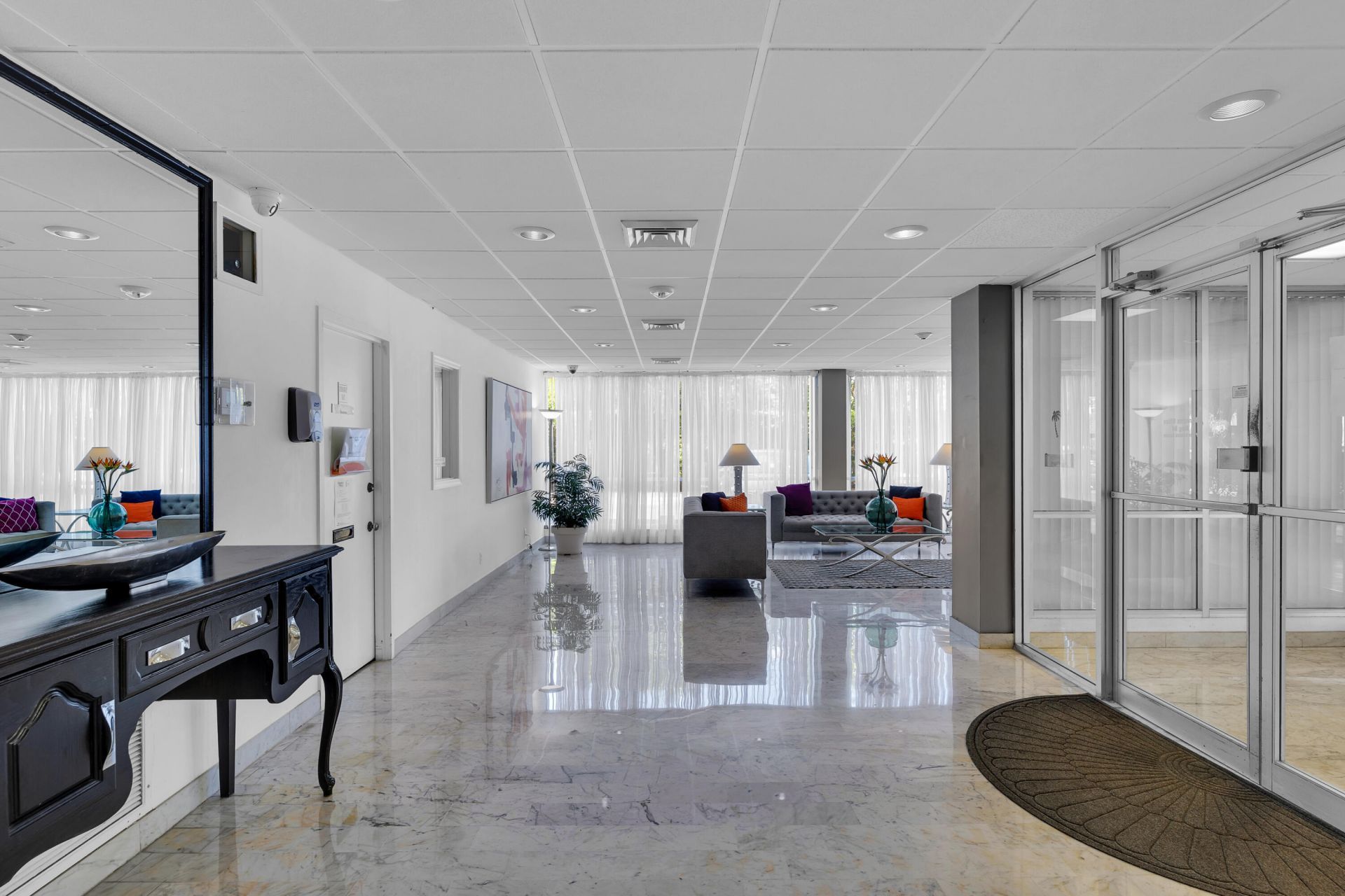 1625 SE 10th Avenue, Unit 405, Fort Lauderdale, FL 33316 Photo