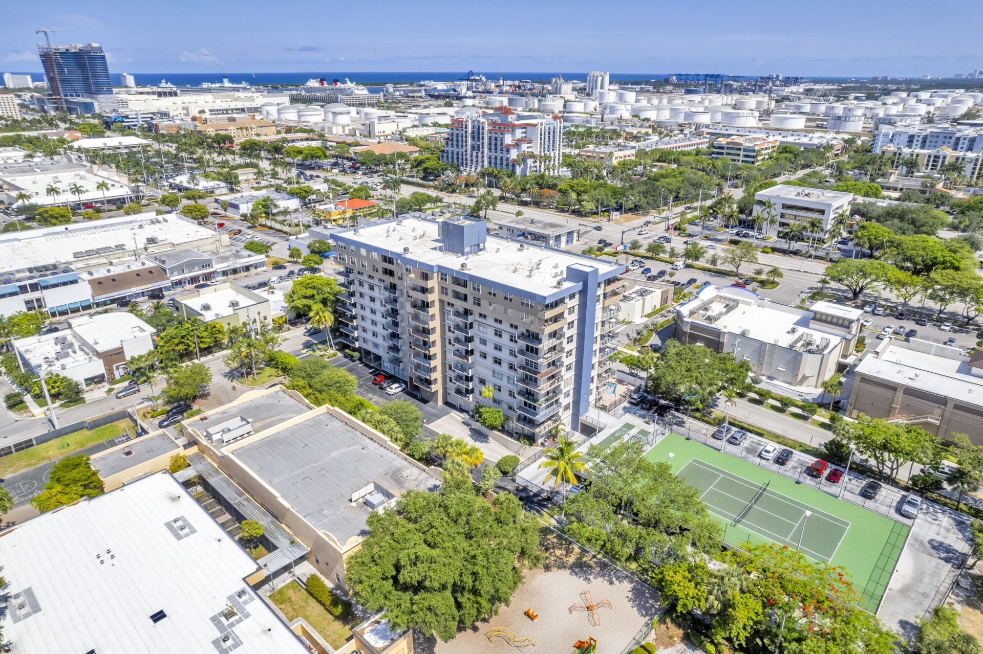 1625 SE 10th Avenue, Unit 405, Fort Lauderdale, FL 33316 Photo