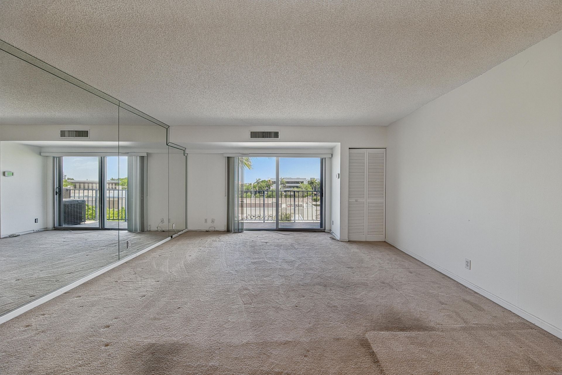 1625 SE 10th Avenue, Unit 405, Fort Lauderdale, FL 33316 Photo