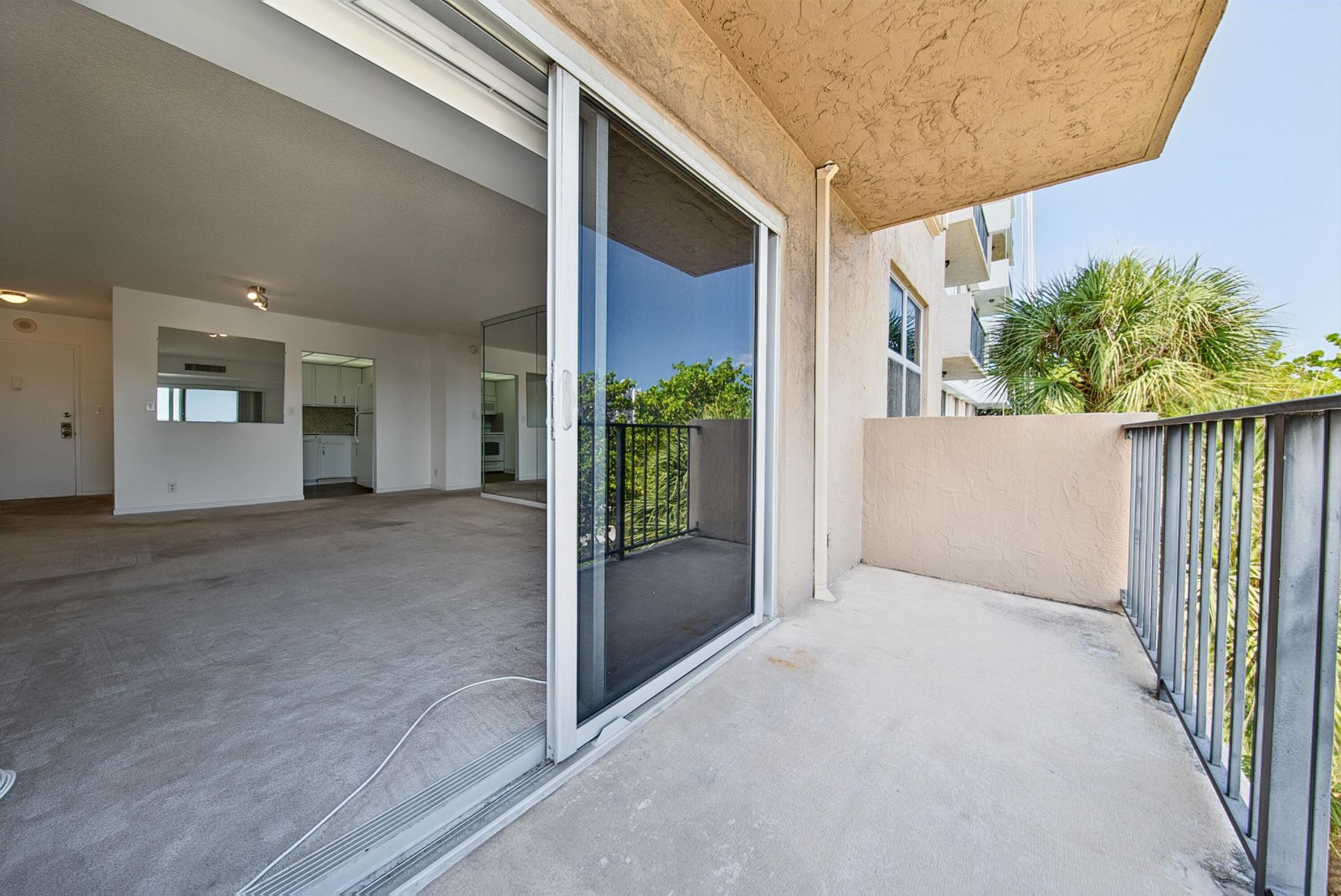1625 SE 10th Avenue, Unit 405, Fort Lauderdale, FL 33316 Photo