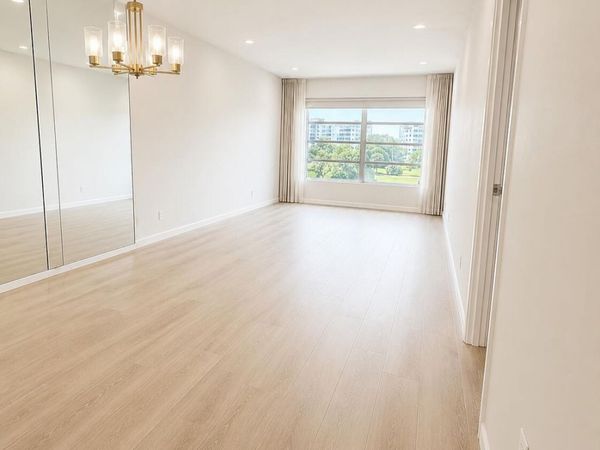 2900 N Palm Aire Drive, Unit 307, Pompano Beach, FL 33069