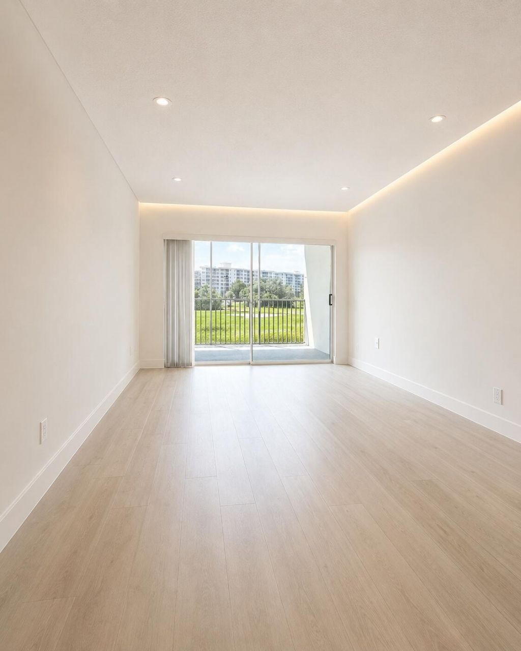 2900 N Palm Aire Drive, Unit 307, Pompano Beach, FL 33069 Photo