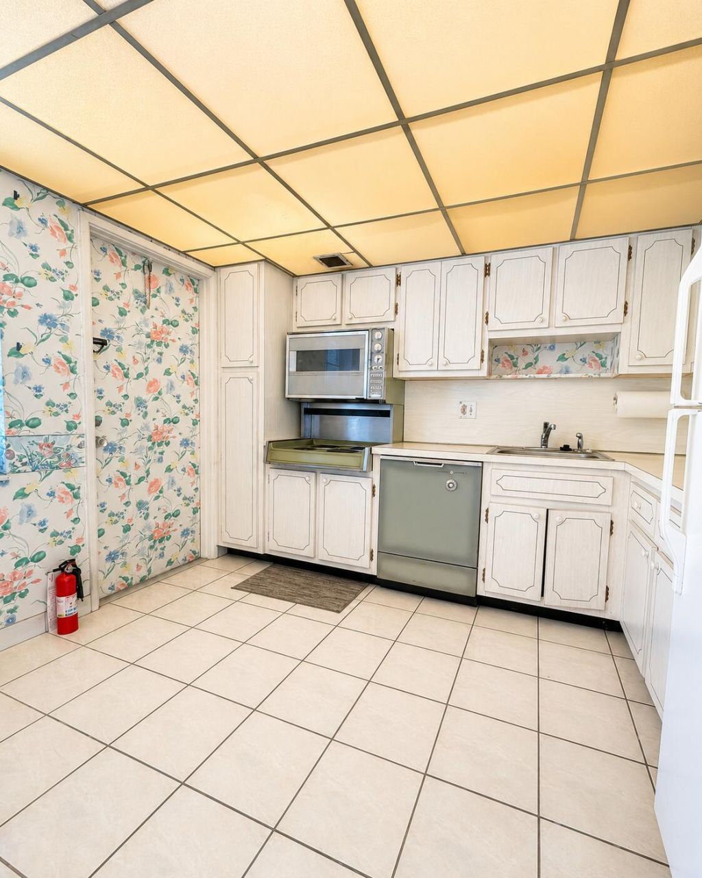 2900 N Palm Aire Drive, Unit 307, Pompano Beach, FL 33069 Photo