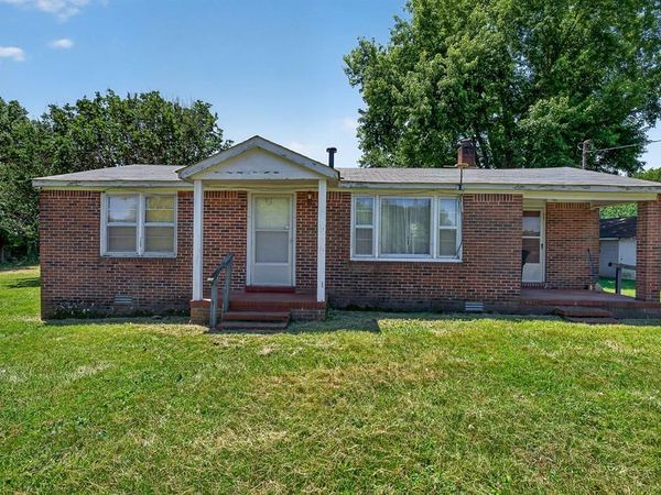 389 Lowery Rd, Smithville, TN 37166