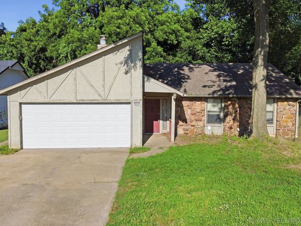 5213 S Lions Avenue , Broken Arrow, OK 74011