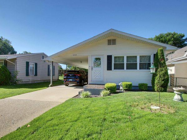 1632 SYCAMORE Street, Quincy, IL 62301