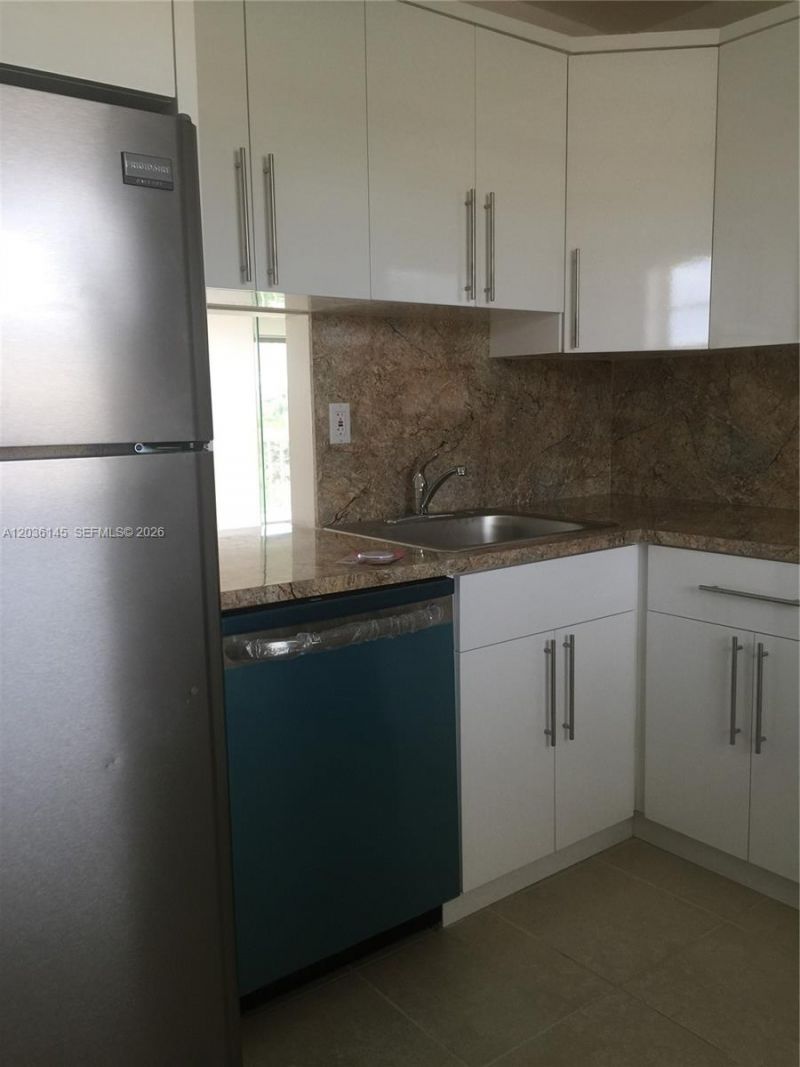 7722 Camino Real , Unit E-415, Miami, FL 33143 Photo