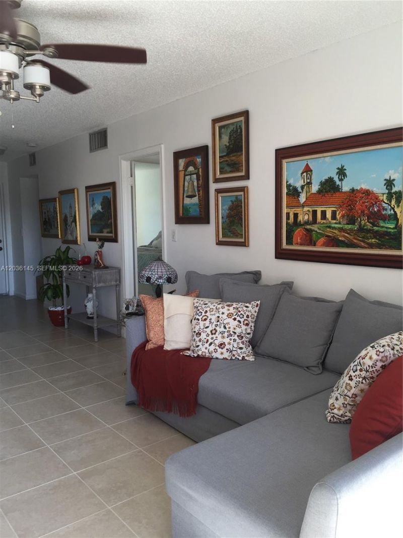 7722 Camino Real , Unit E-415, Miami, FL 33143 Photo