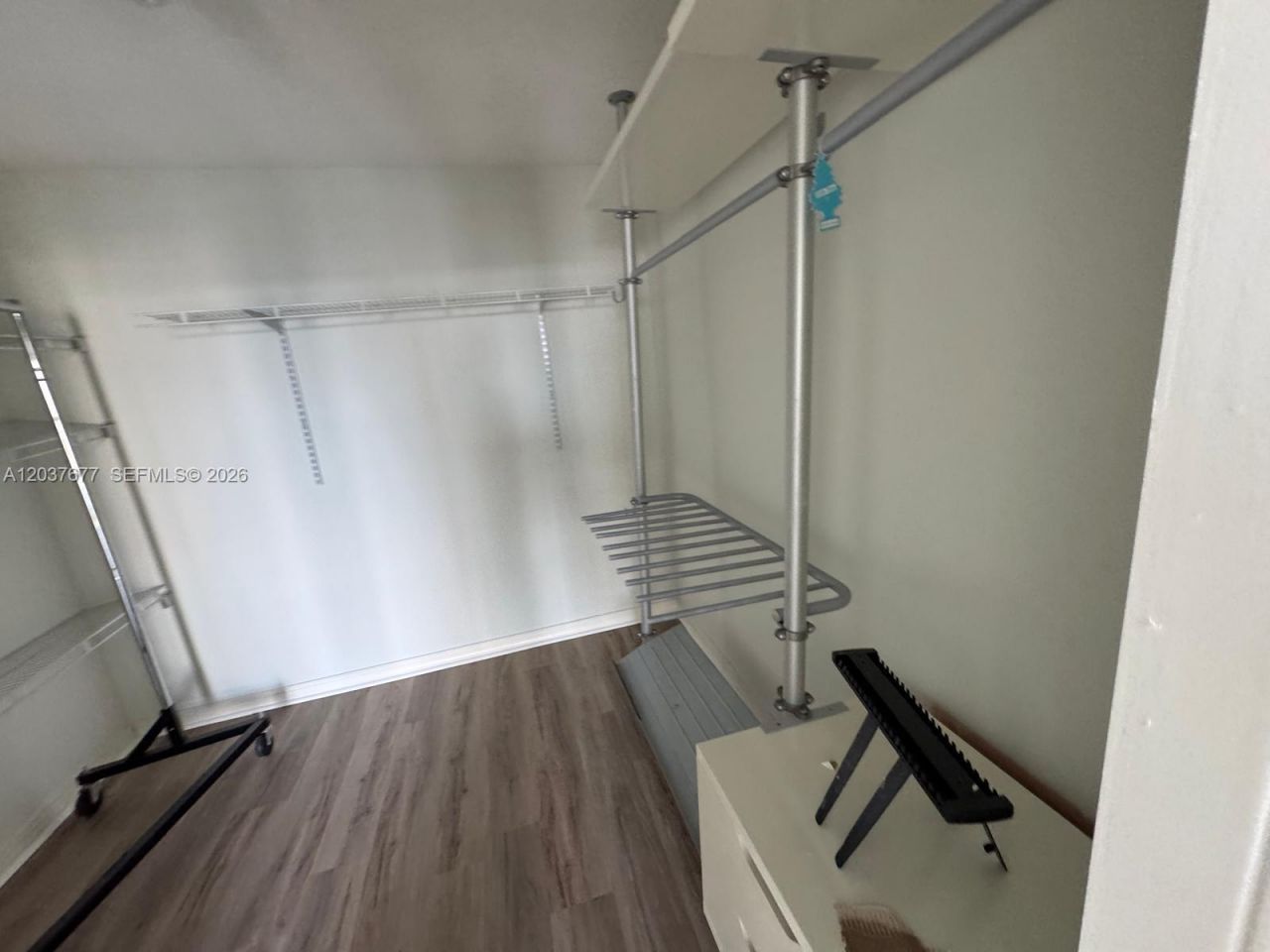 800 Parkview Dr , Unit 1018, Hallandale Beach, FL 33009 Photo