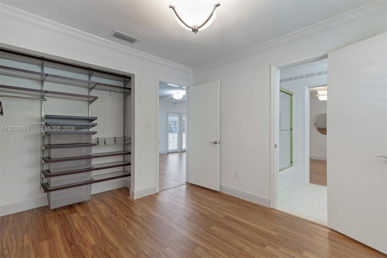 7715 SW 122nd St, Unit n/a, Pinecrest, FL 33156 Photo
