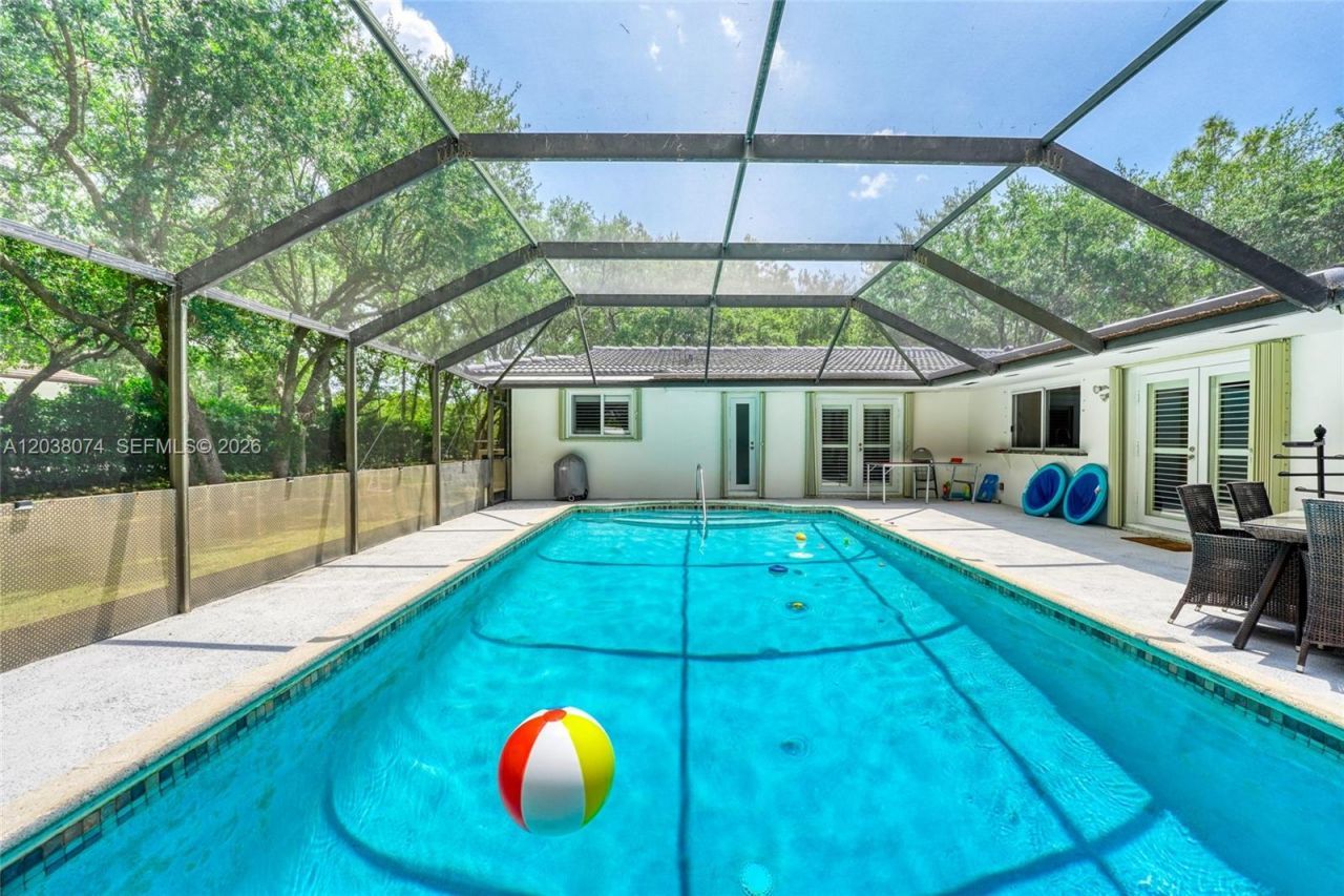 7715 SW 122nd St, Unit n/a, Pinecrest, FL 33156 Photo