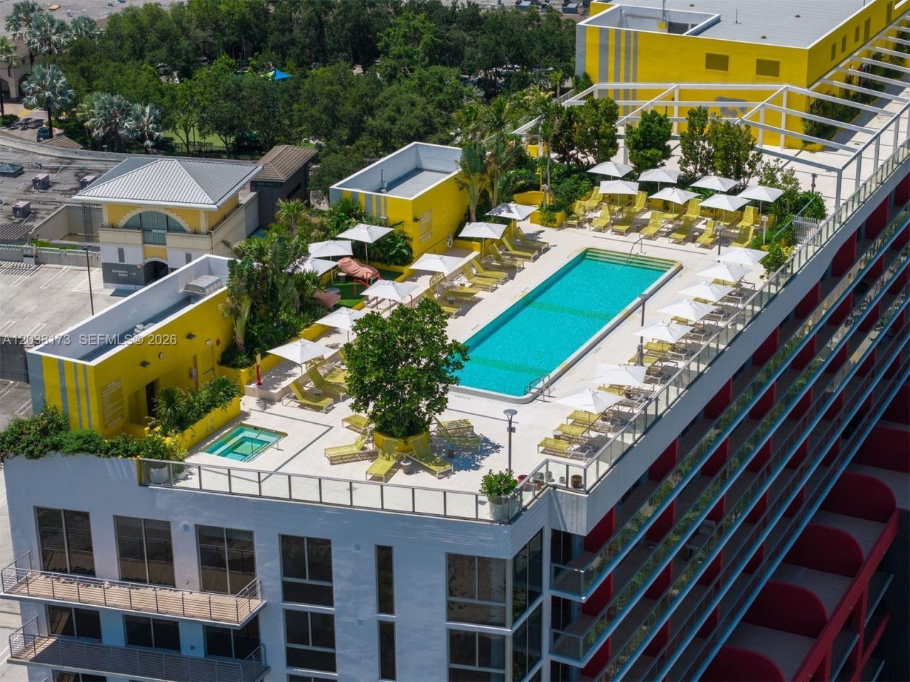 90 32 , Unit 503, Miami, FL 33131 Photo